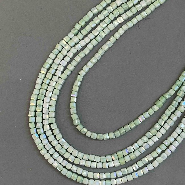 Czech Crystal Beads, Lettuce Green with Petrol Coating, Faceted Cube on Thread, Diameter 4x4mm +/-, Length 38cm +