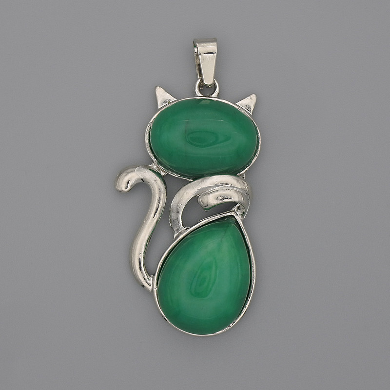 Cat Pendant Chrysoprase 42x25mm+-, length 50mm+