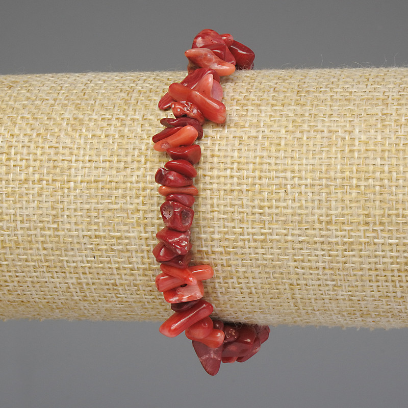 Coral Chip Bracelet 7-12x3-5mm+-, length 18cm+- stretch