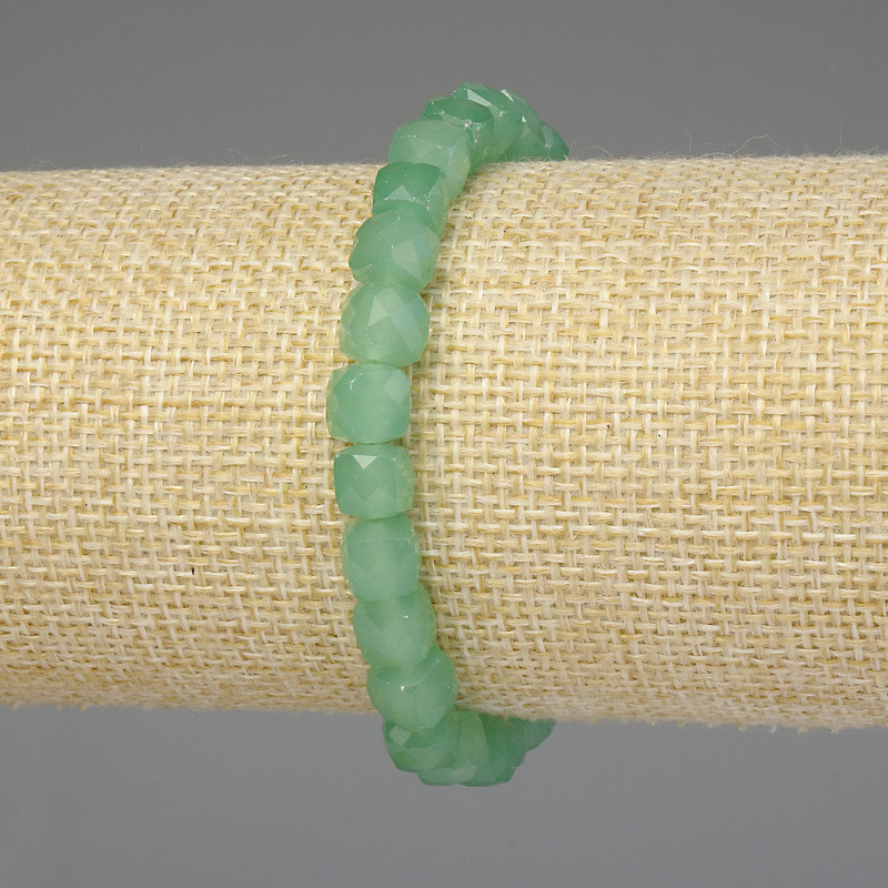 Jade Bracelet Faceted Cube 7x7mm+-, length 18cm+- stretch
