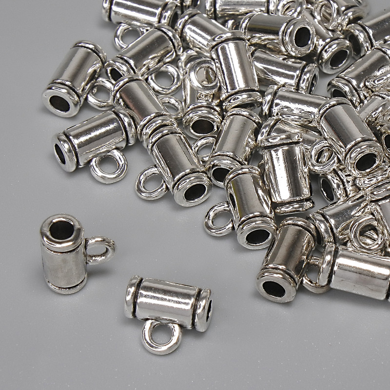 Bail Finding Silver Metal Colour, diameter 8x4mm+- hole diameter 2mm+-, packaging 20g (~40pcs)