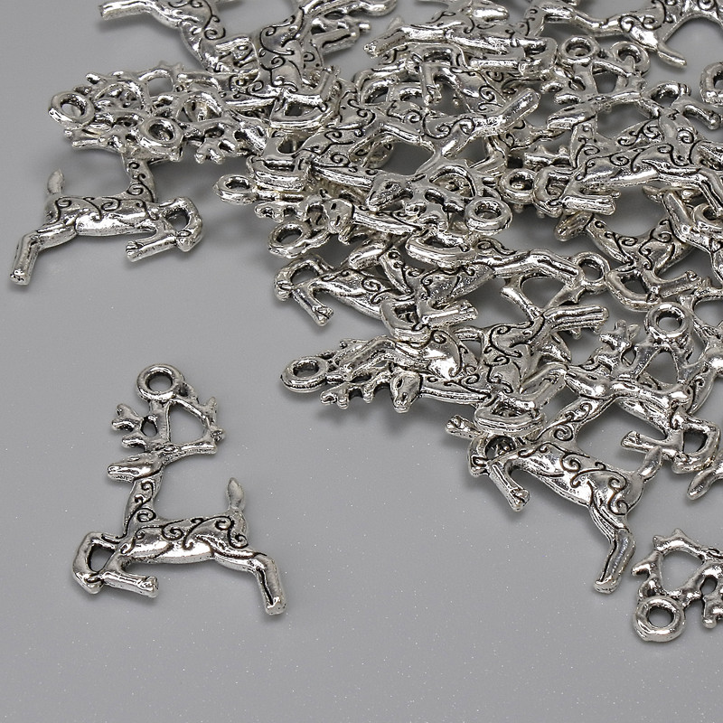 Deer Pendant Charm, silver metal colour, diameter 22x13mm+/- bail hole 1.6mm+/- pack of 25pcs+