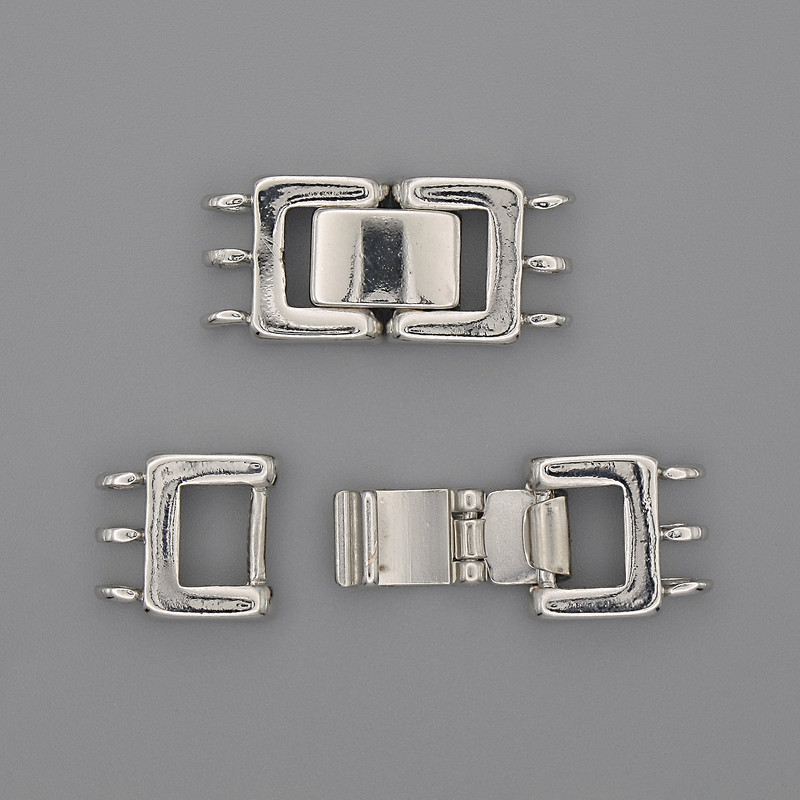 Clasp fastener for 3 strands, diameter 25×11mm +- silver metal colour