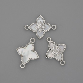 Connector Pearlised Pearl 15x19mm± Silver Metal