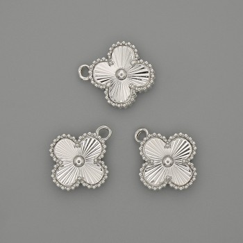 Clover Pendant 14x14mm+-, length 17mm+- silver-tone metal