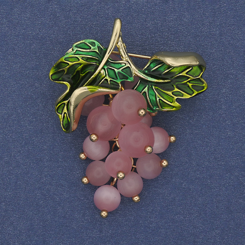Brooch Pendant Grapes with Cat's Eye Beads and Green Enamel Gold-Tone Metal 36x40mm