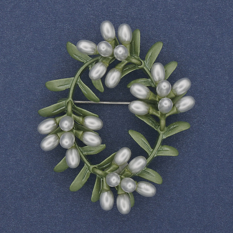Wreath Brooch Pearl (Faux) Enamel Silver-Tone Metal 47x57mm+