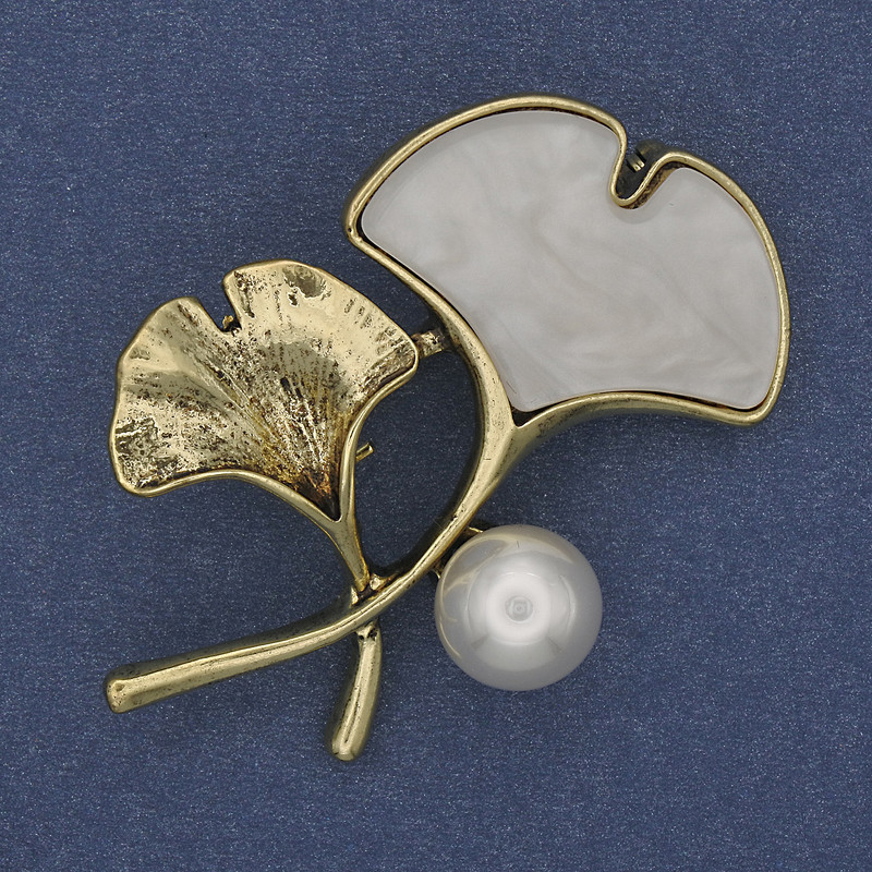 Twig Brooch White Mother-of-Pearl Colour with Pearl Gold-Tone Metal 48x38mm+