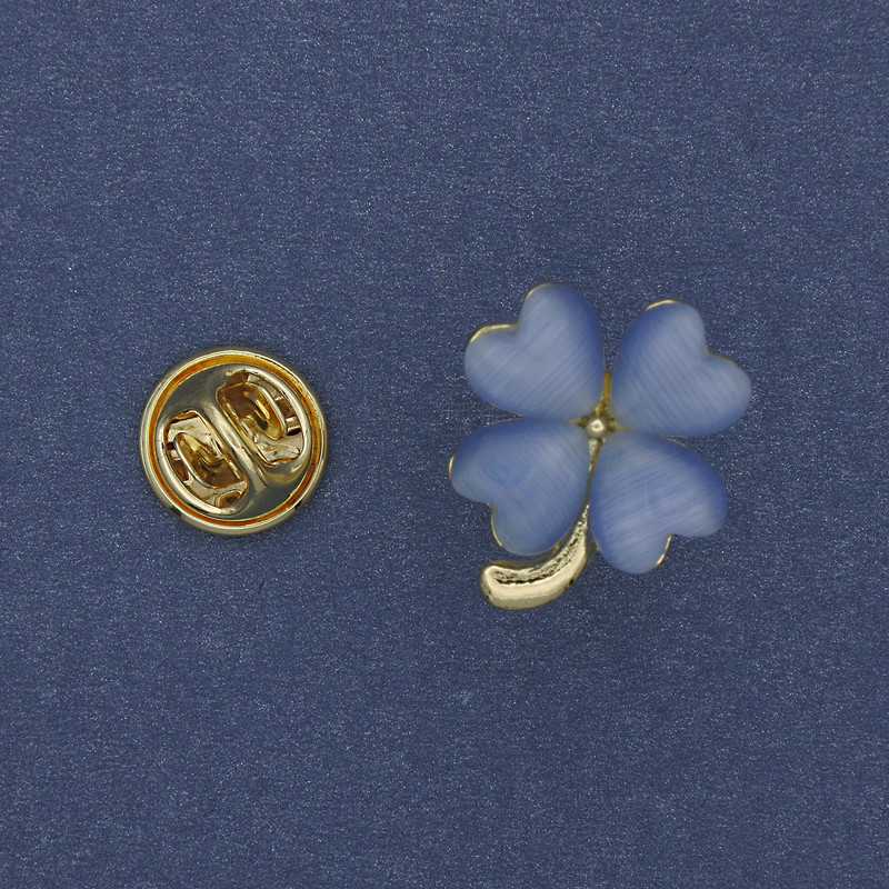Clover Brooch Blue Cat's Eye 20x17mm+- Gold-Tone Metal