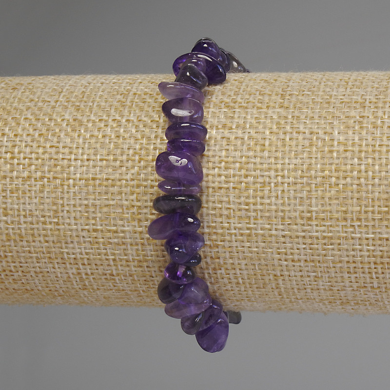 Amethyst碎 beads bracelet?