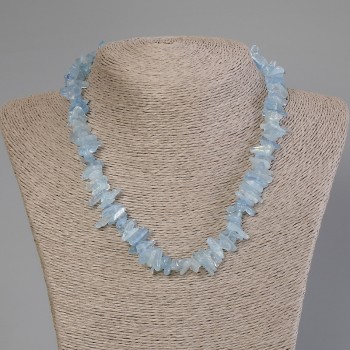 Aquamarine Bead Necklace,碎? but ensure: Ukrainian to English Australia.