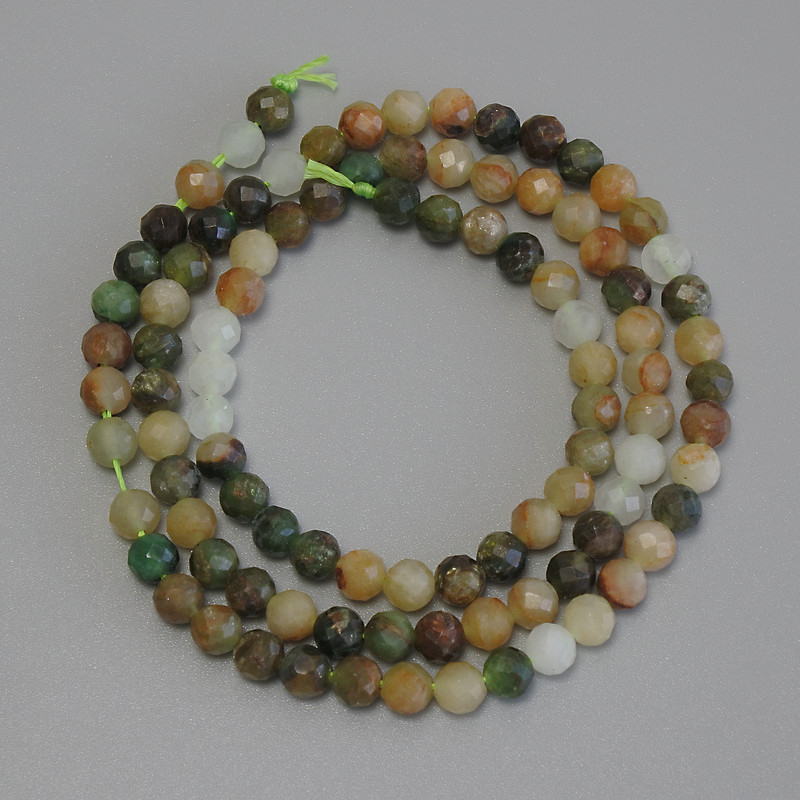 Jadeite Beads Faceted Round 4mm on Thread, Length 39cm