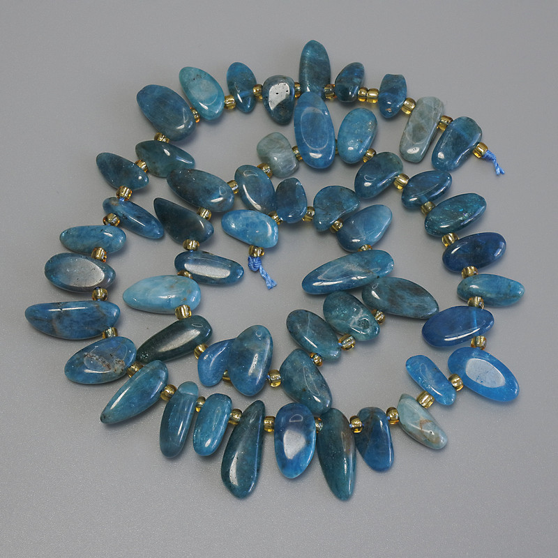 Apatite Beads Butterfly Shape, bead size 10-16×6-7mm ±, 3mm+ beads, length 39cm ± on a thread