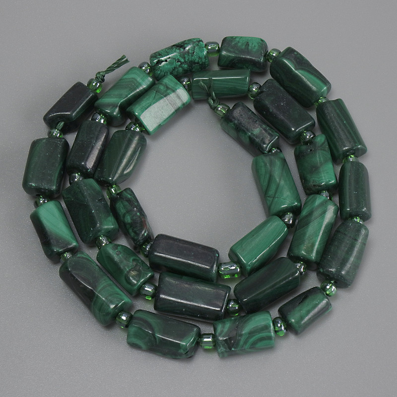 Malachite Nugget Beads, diameter 10-12x6-6.5mm+-, seed beads 3mm+-, length 39cm+- on a thread