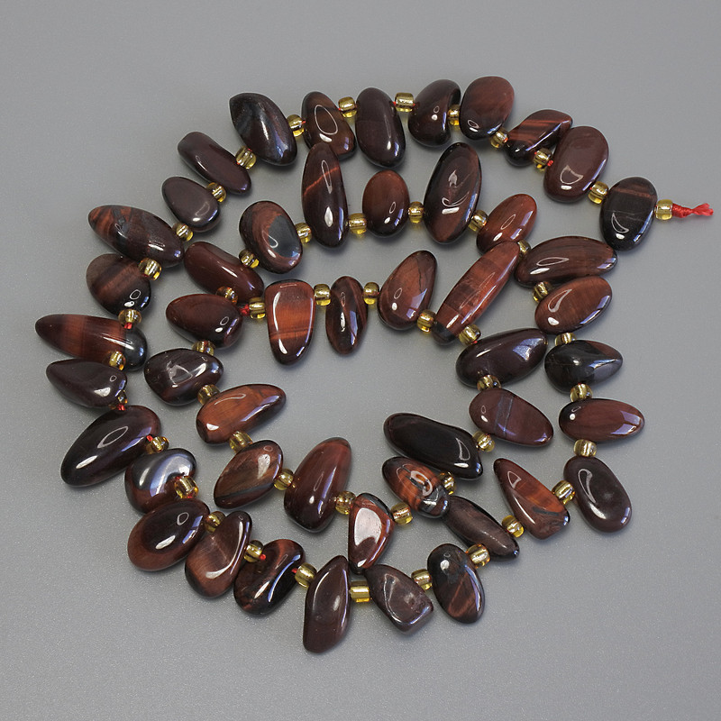 Bull's Eye Chip Butterfly Beads, diameter 10-15x6-8mm+-, seed beads 3mm+-, length 39cm+- on a thread