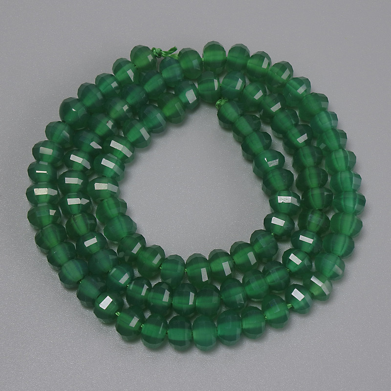 Chrysoprase Beads Faceted Rondelle, diameter 6x4mm+-, length 38cm+- on a thread