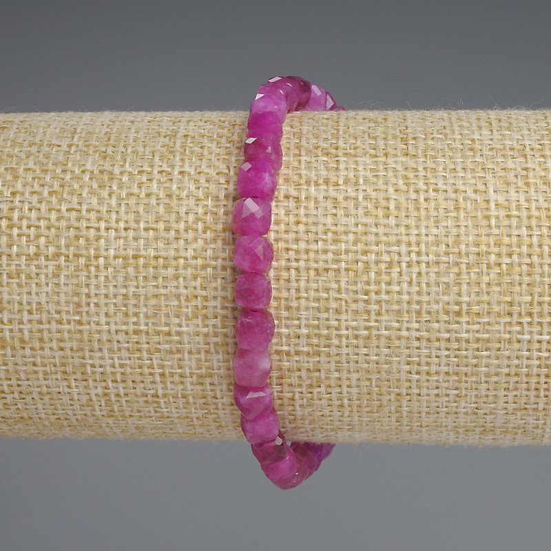 Tourmaline Bracelet, faceted cube 5x5mm+-, length 18cm+- stretch