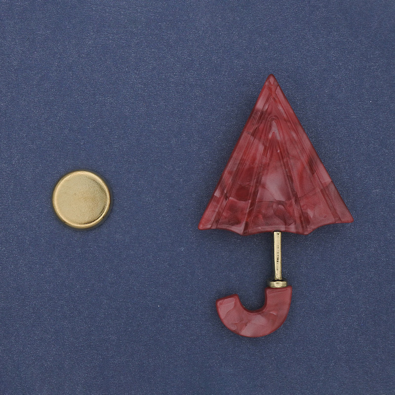 Magnetic Umbrella Brooch Acrylic 63x36mm+/- Gold-tone Metal
