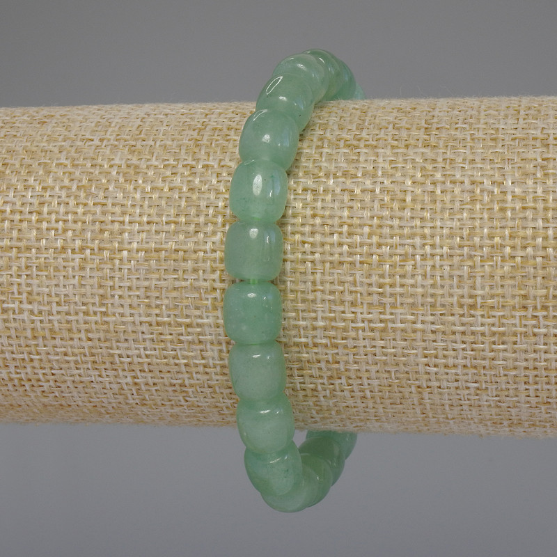 Nephrite Bracelet, cylinder, diameter 8x8mm+/-, length 18cm stretch