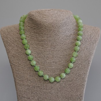Chrysolite Peridot Necklace, smooth bead, diameter 10mm+/-, length 50mm+/-, with clasp