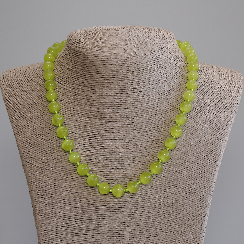 Cat's Eye Smooth Bead Necklace, diameter 9.5mm+-, length 50cm+- with clasp