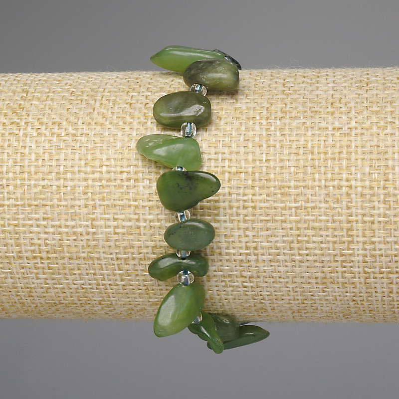 Jadeite Bracelet, Tumbled Butterfly-Shape, Diameter 8-17x5-7mm+- Beads 3mm+-, Length 18cm+- Stretch
