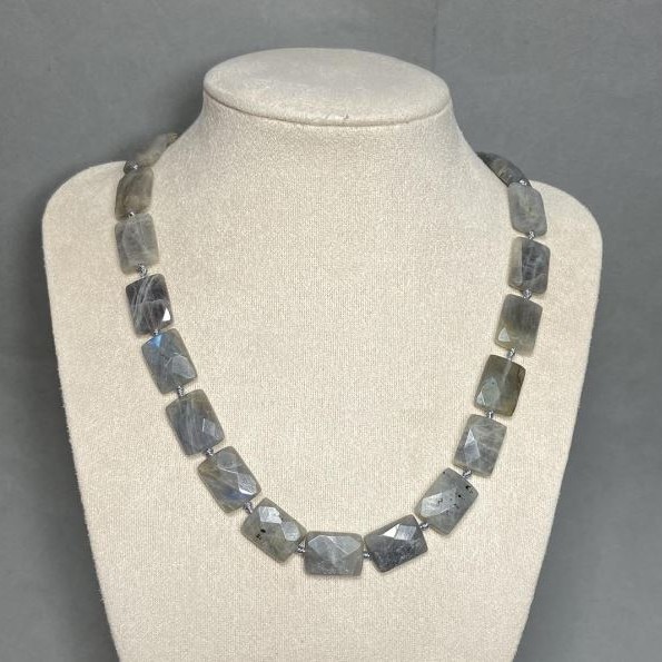 Labradorite Necklace with Iridescence, Faceted Link 16x12mm+/-, Length 50cm+/- with Clasp