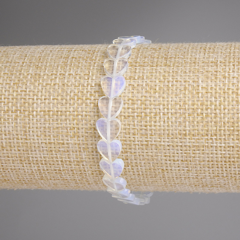 Moonstone Heart Bracelet 8mm+/-, length 18cm+/- stretch