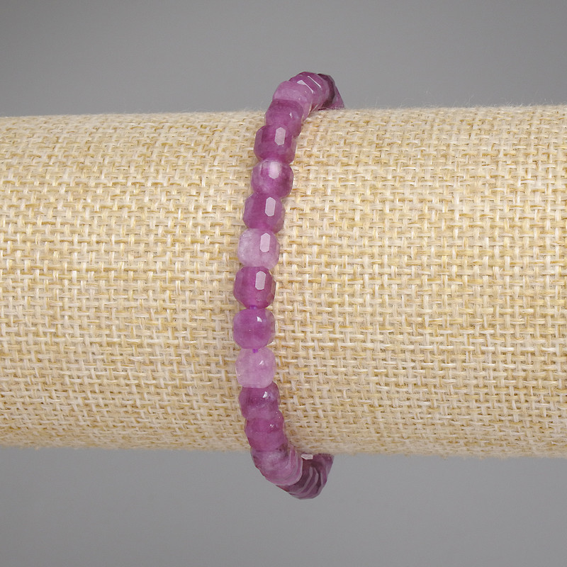 Tourmaline Faceted Cube Bracelet, Diameter 5x5mm+/-, Length 18cm+/- Stretch