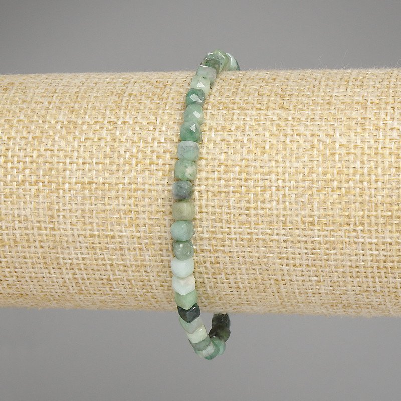 Emerald Faceted Cube Bracelet, diameter 4x4mm+-, length 18cm +- stretch