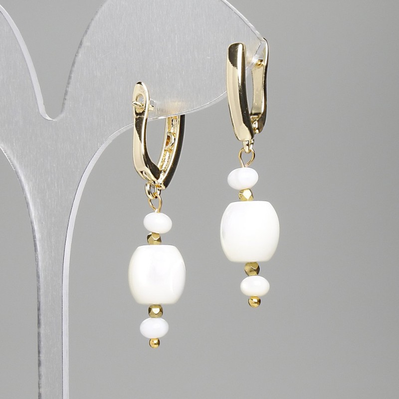 Earrings, Mother-of-Pearl Barrel 10x9.5mm+/- Rondelle 5x3mm+/- Hematite Polyhedron 2mm+/-, Length 42mm+