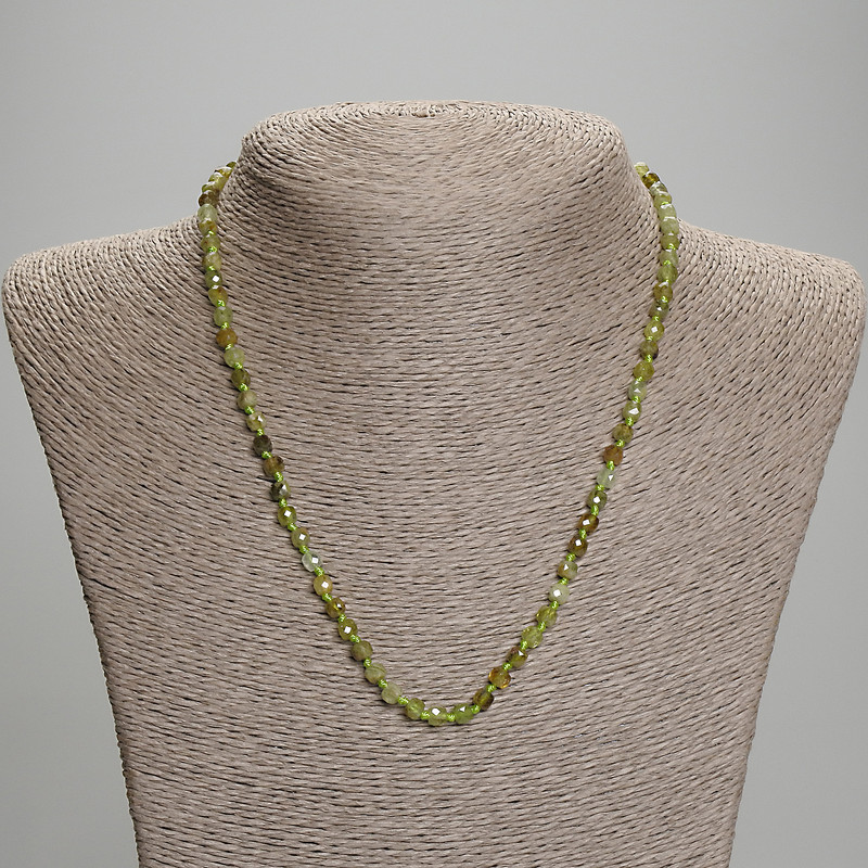 Grossular Necklace, faceted cube, diameter 4x4mm+/-, length 45mm+/- with clasp