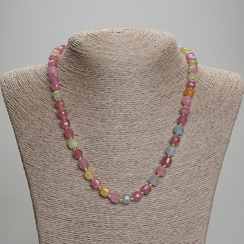Necklace Tourmaline faceted cube, diameter 7x7mm+/- seed beads 3mm+/-, length 45mm+/- with clasp