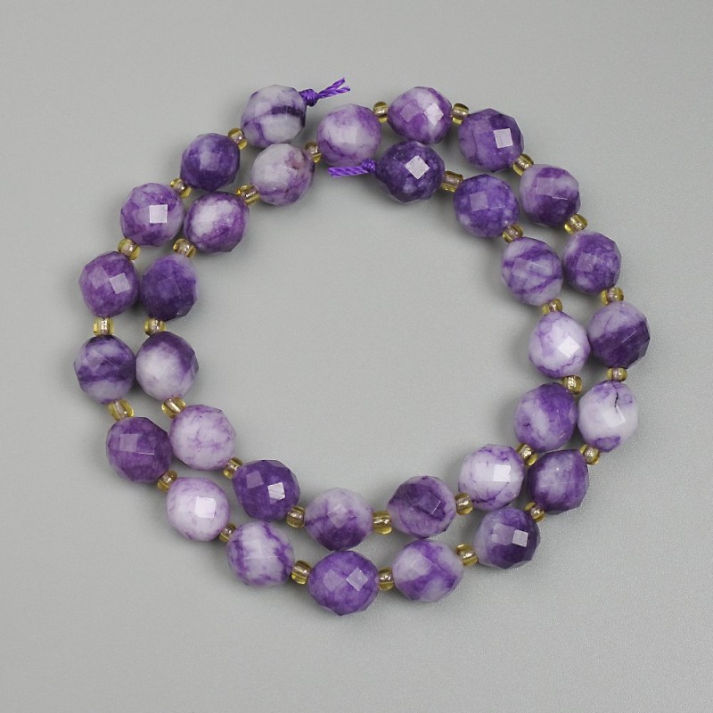 Beads Sugilite Faceted Rhombus, Diameter 9.5x8.5mm+/- Seed Beads 3mm+/-, Length 38cm+/- on Thread