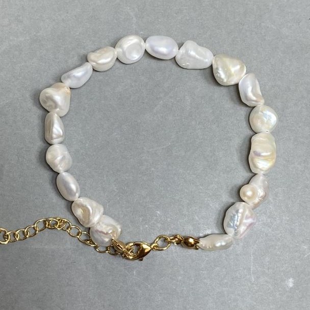 Baroque Pearl Bracelet 8-12x8-8.5mm+-, Length 18cm +5cm Extension Chain