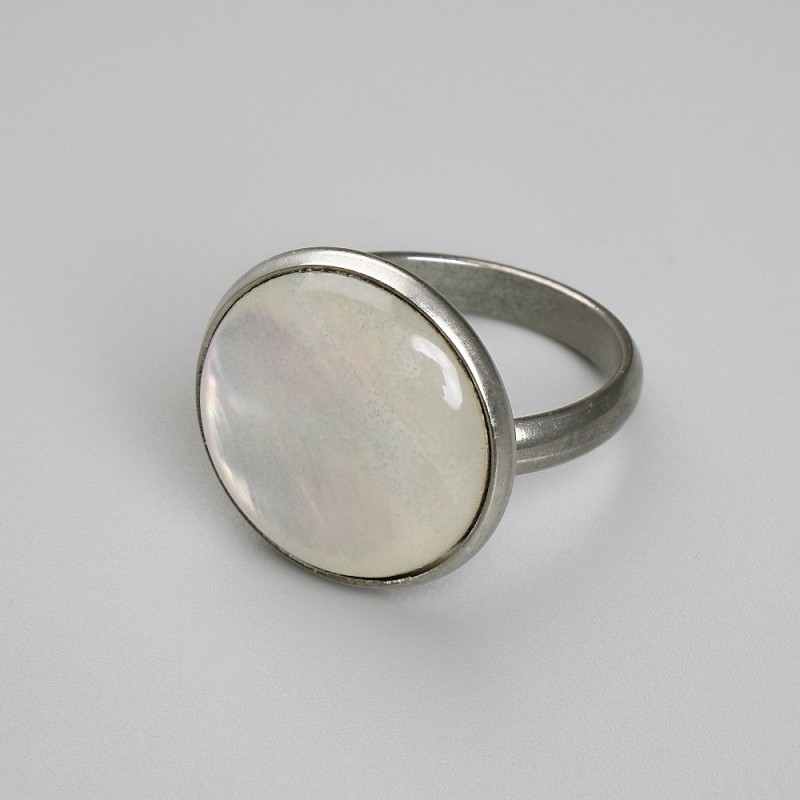 Mother-of-Pearl Ring 18mm+-, One Size, Silver-Tone Metal