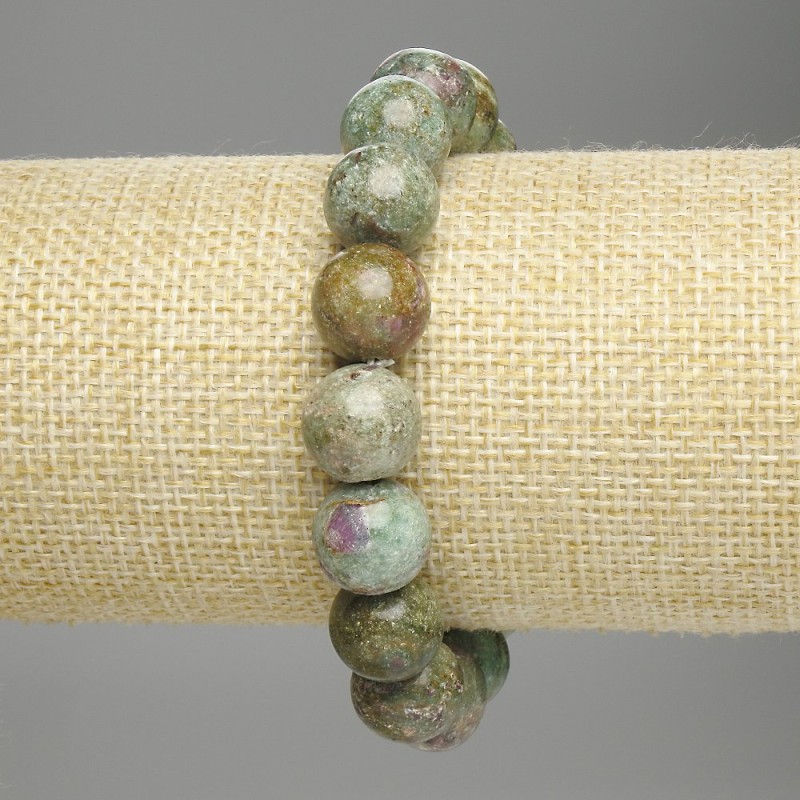 Fuchsite with Ruby Inclusions Bracelet, smooth round beads, diameter 12mm+-, length 18cm +- stretch