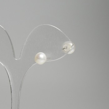 Freshwater Pearl Stud Earrings, 6mm diameter+