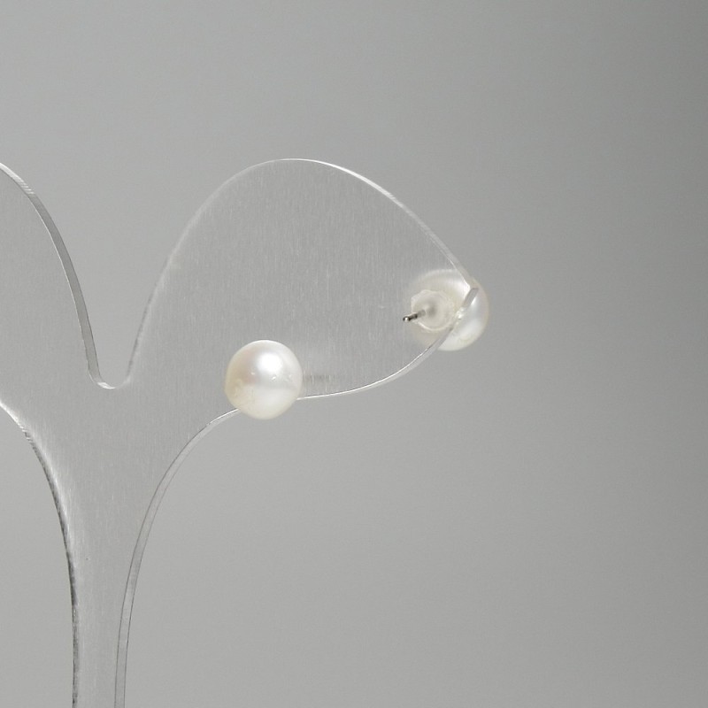 Freshwater Pearl Stud Earrings, 6mm diameter+