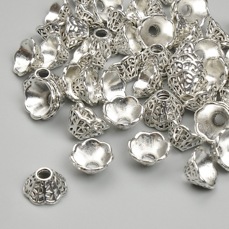 Bead Cap Finding, Diameter 4x8mm+- Hole Diameter 2mm+- Silver Metal Colour, Pack 20g+- (~62pcs)