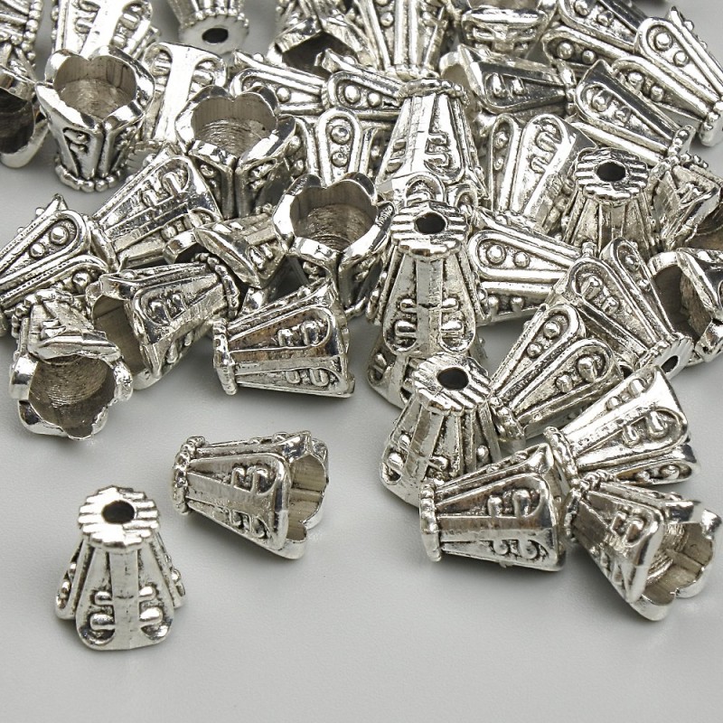 End Cap Finding, 8x6.5mm diameter, hole diameter 1.8mm+- silver metal colour, pack 20g+- (~45pcs.)