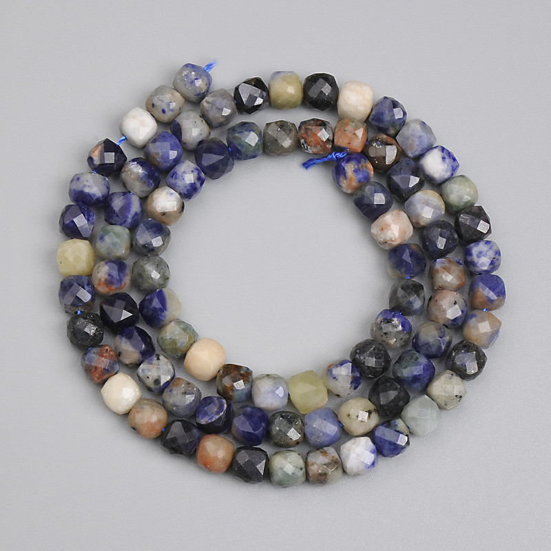 Sodalite Beads, Faceted Cube 4.5x4.5mm +-, length 38cm+- on a thread