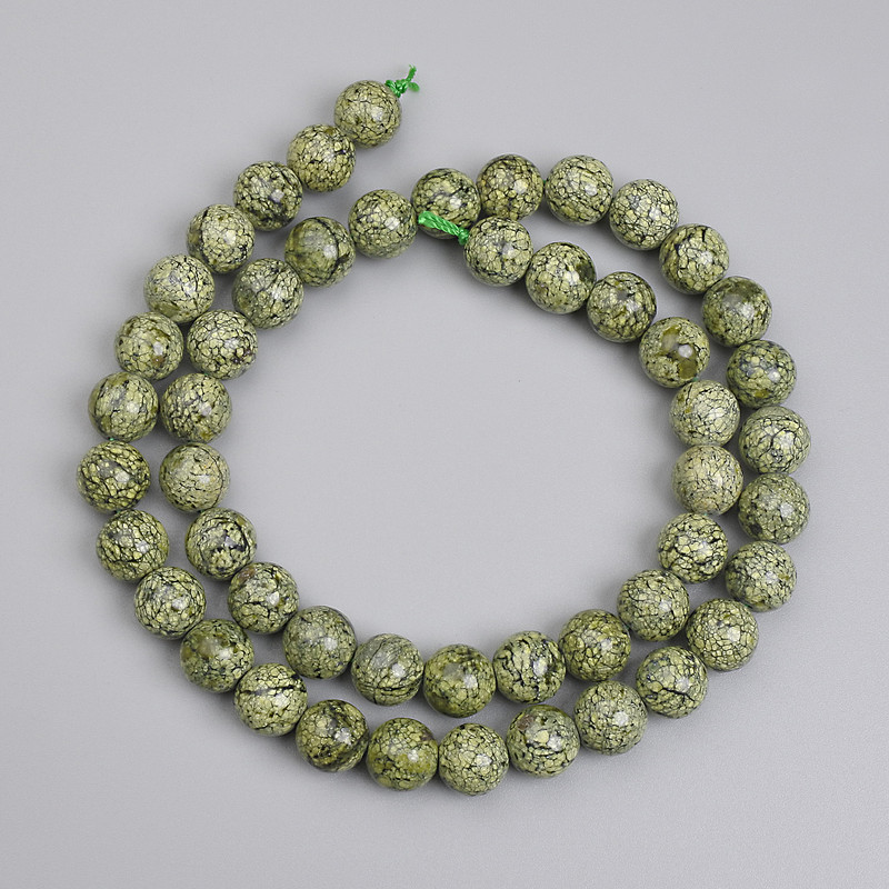 Serpentine Beads, smooth round 8mm +/-, length 39cm+/- on thread