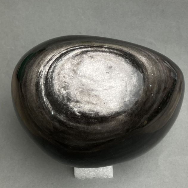 Souvenir Natural Stone Silver Obsidian, size 115x90x78mm (+/-), weight 1209g