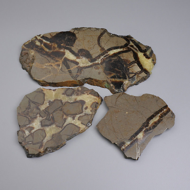 Souvenir Plate of Natural Septarian Stone 113x90x10 (Assorted Size) (Price per 100g)