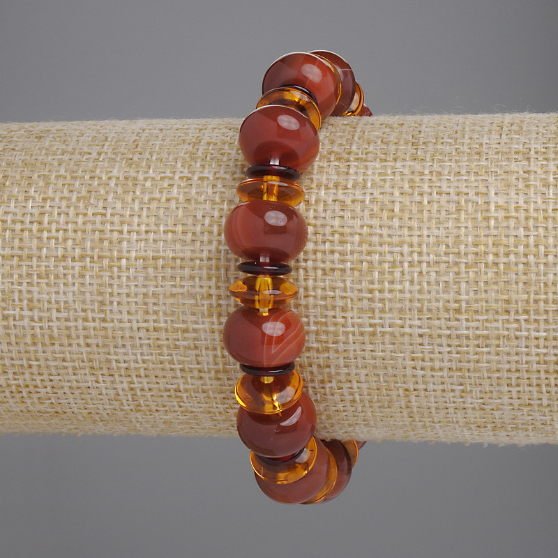 Agate Smooth Rondelle Bracelet, diameter 11.5x7.5mm+- 10x4mm+- 8x1mm+-, length 18cm+- stretch