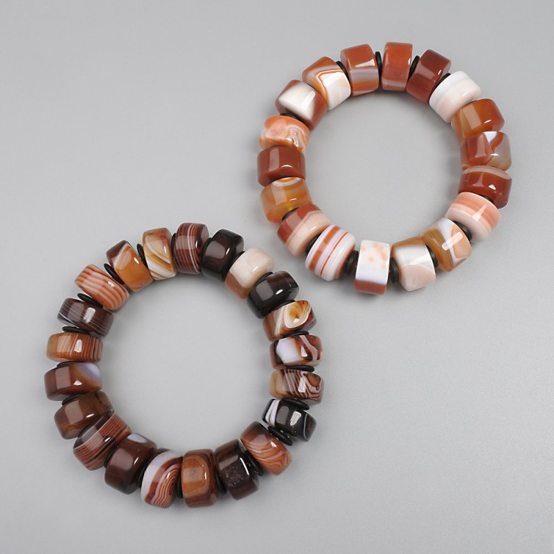 Agate Rondelle Bracelet, diameter 15x7.5-8mm+- rondelle 8x1mm+-, length 18cm+- stretch