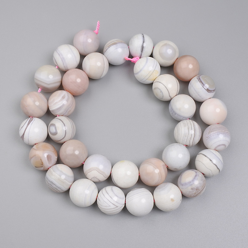 Agate Beads smooth round 12mm dia. on thread, length 39cm+