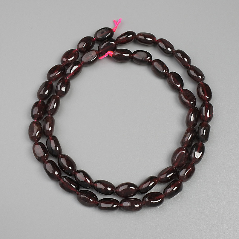 Garnet Nugget Beads, diameter 8-8.5x5-5.5mm+- on a strand, length 39cm+