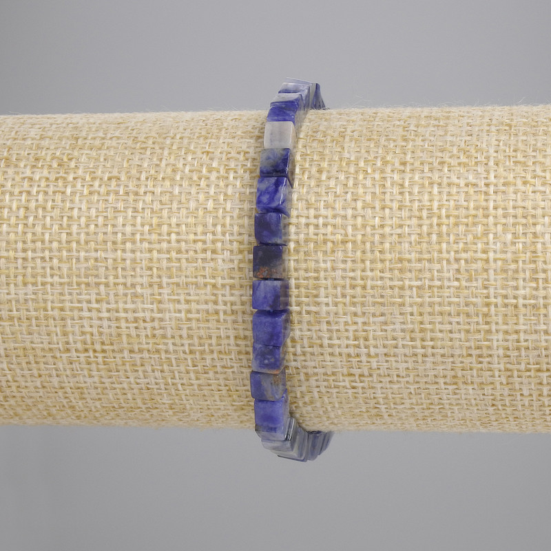 Sodalite Bracelet Cube 4.5x4.5mm+-, Length 18cm+- Stretch